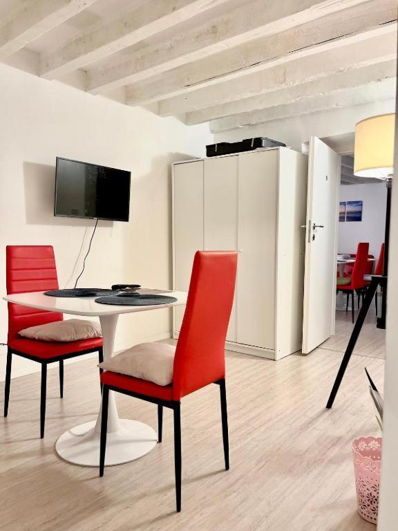 Amogenova-Affittacamere Exteriör bild